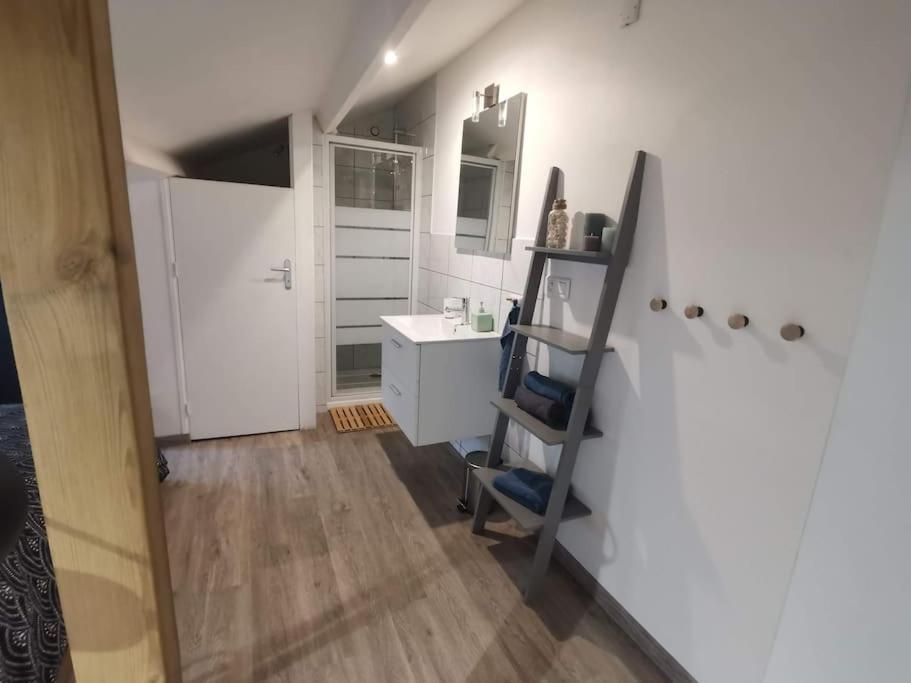Apartment Esprit Du Sud - Cosy Proche Centre - Toulon
